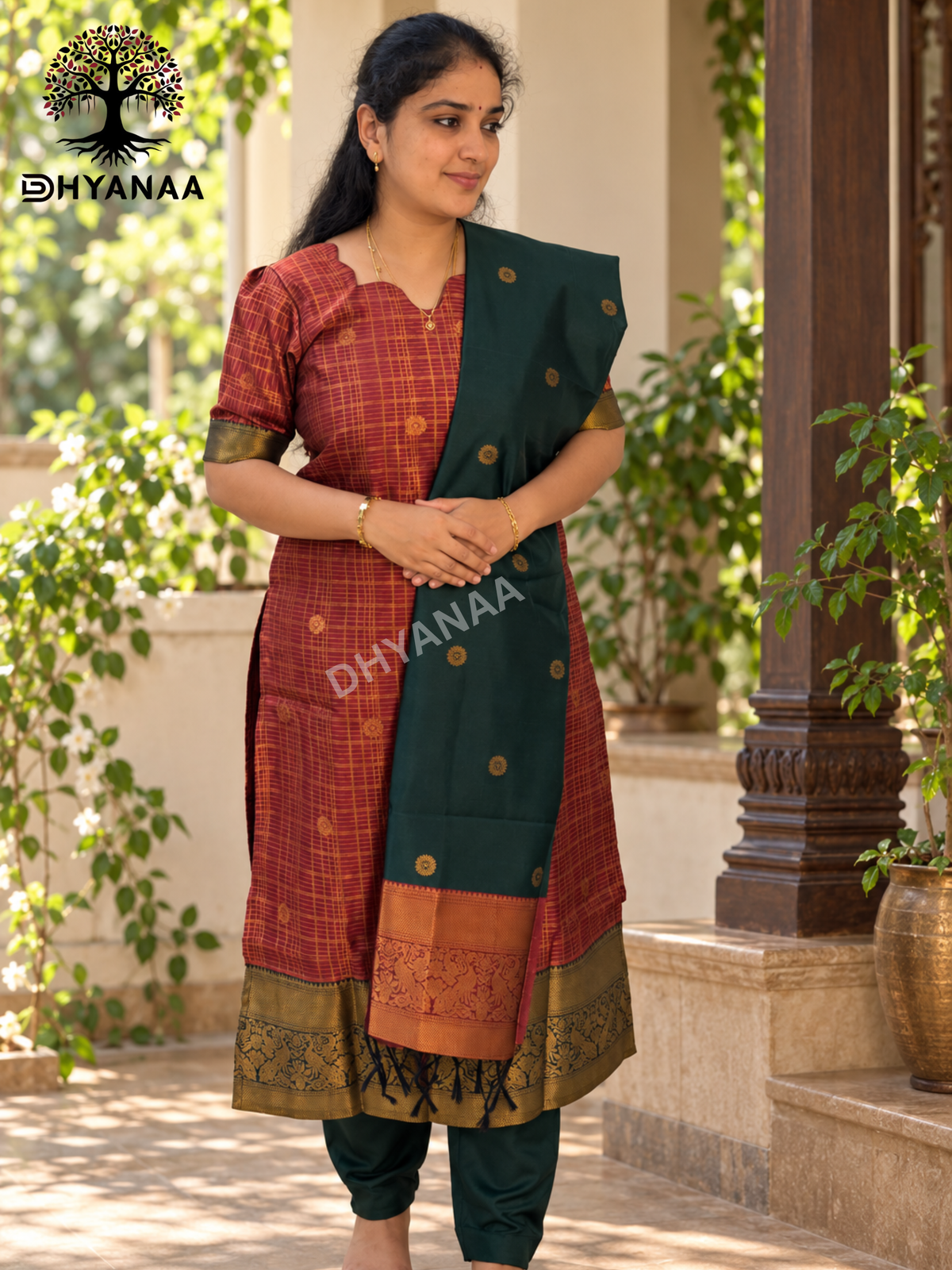 Nalinam-Silk 3Pc Set Maroon and Bottle Green W/Lining - LKSS3003